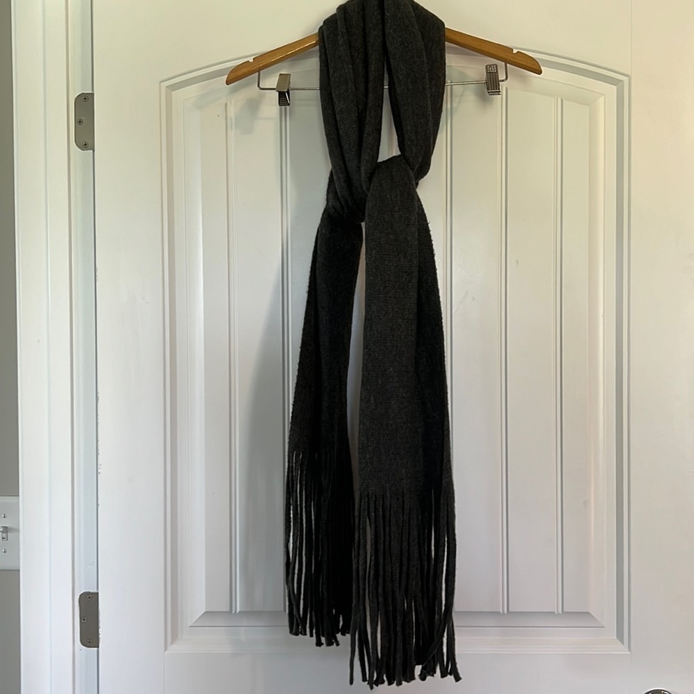 Lucky Brand Fringe 70 X 30 Soft Scarf